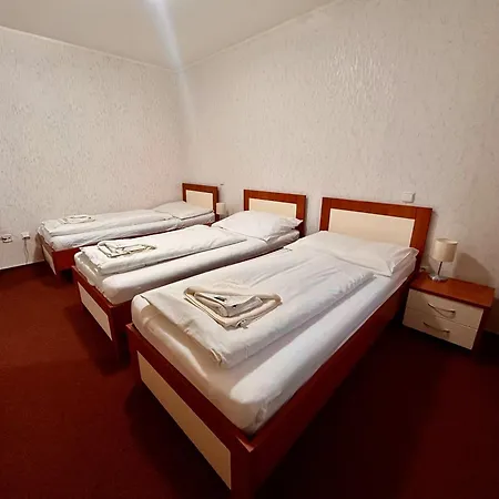 21 Братислава